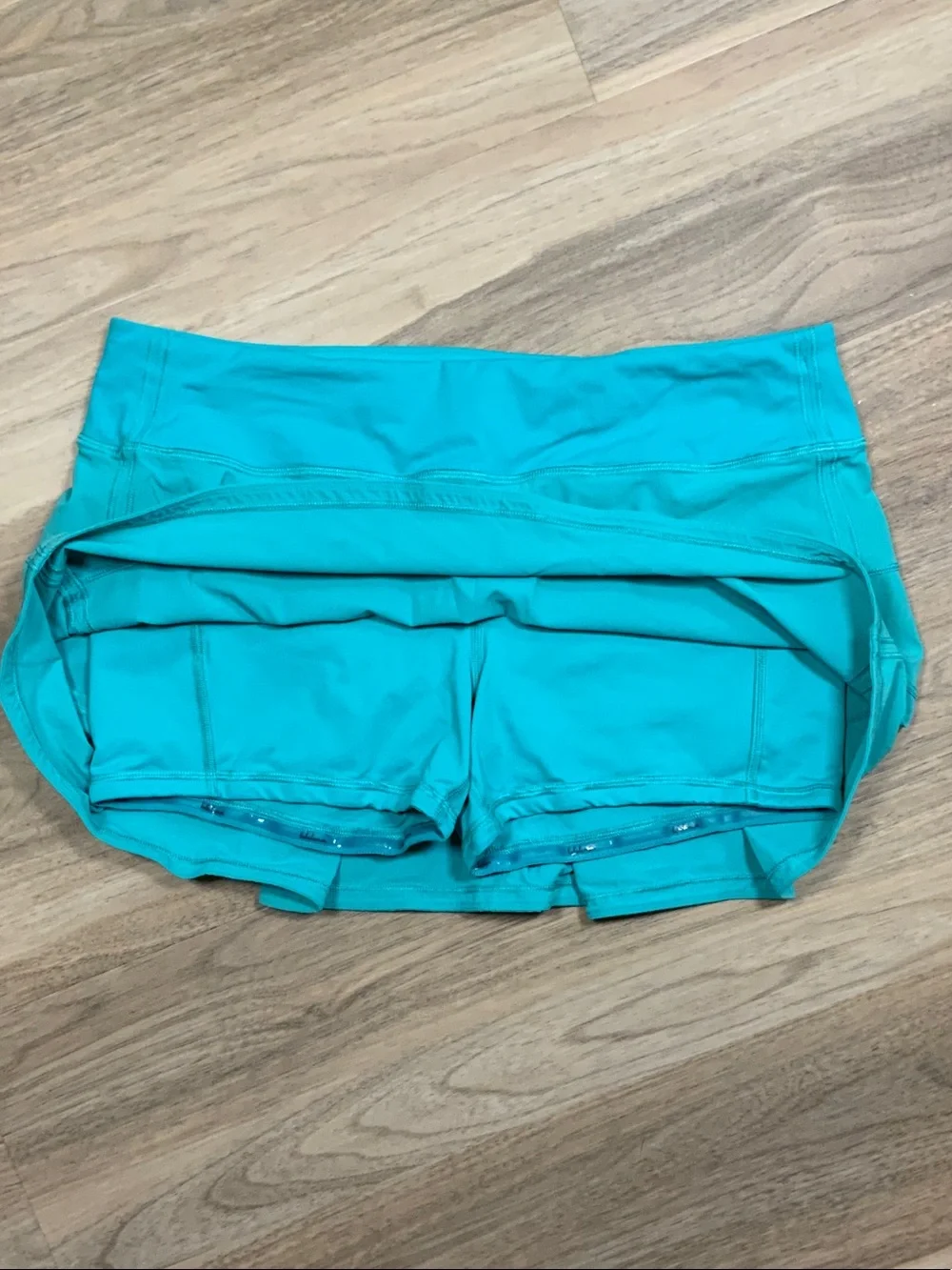 lululemon athletica lightweight skort
